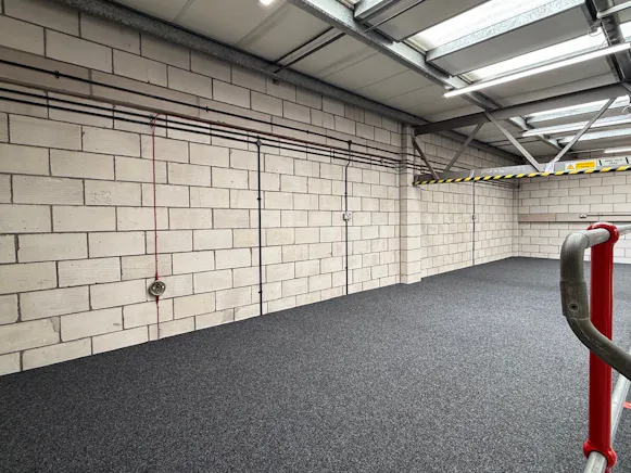Unit 16 Ash, Kembrey Park,, Swindon, Industrial To Let - 3.jpg