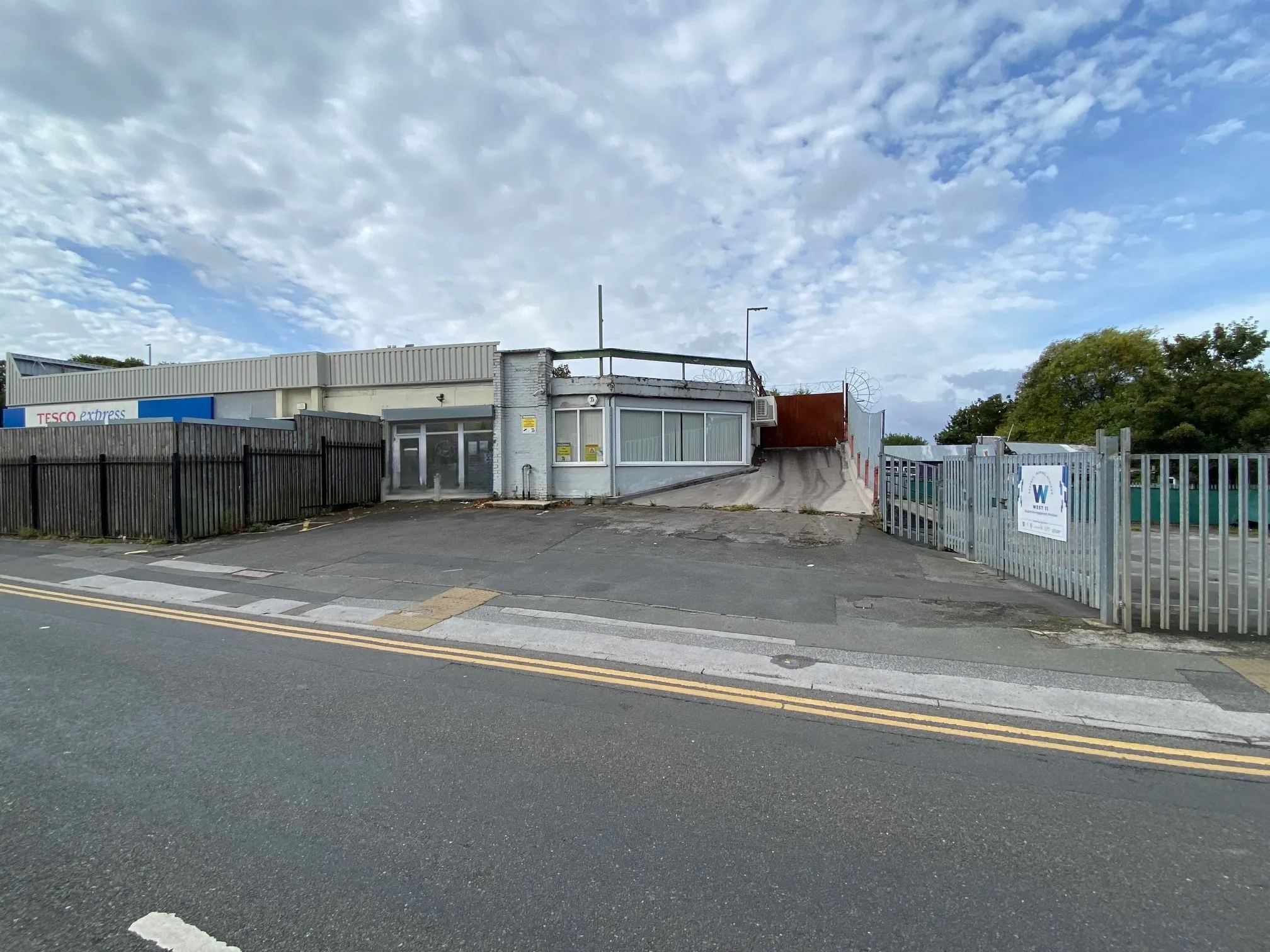 Unit 2, Town Street, Stanningley, LS28 6HL