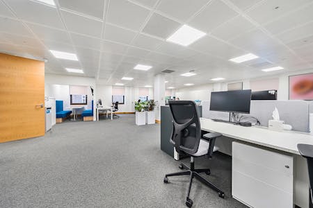 Charter Court, 74-78 Victoria Street, St Albans, Office To Let - 137384066911f050bcb73.jpg