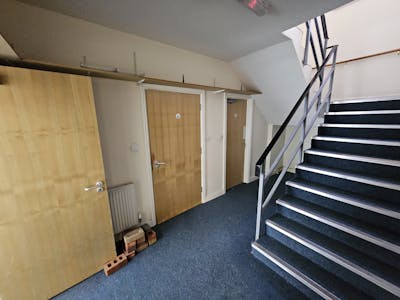 217-219 Manchester Road, Manchester, Leisure / Office / Retail To Let - 20260408_145812.jpg