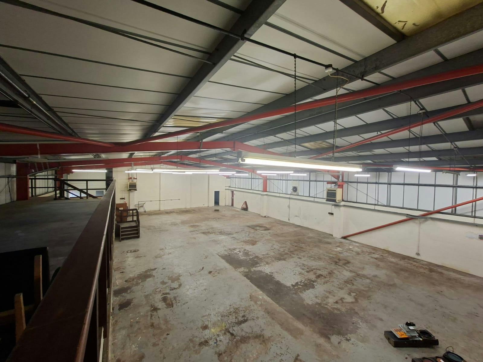 Industrial Unit in Sutton In Ashfield - photo 3