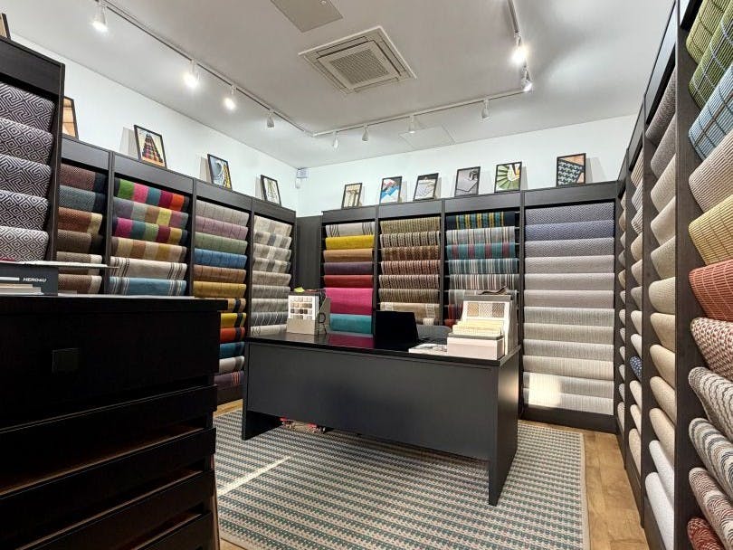 Worlds End Studios, 132-134 Lots Road, Chelsea, Office To Let - 1.jpg