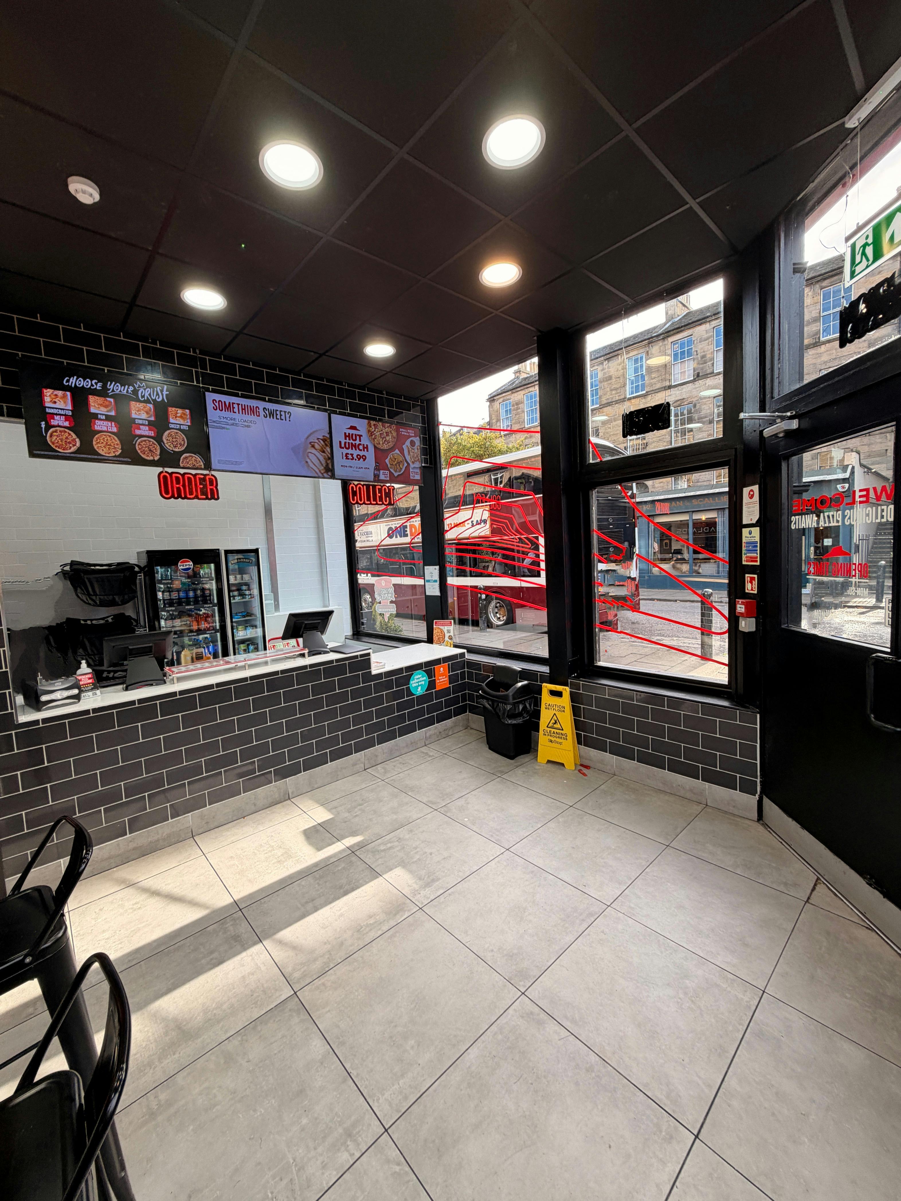 110 Raeburn Place - IMG_5822.JPG