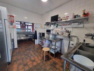Shop, Southend-On-Sea, Office / Retail To Let / For Sale - Image 5