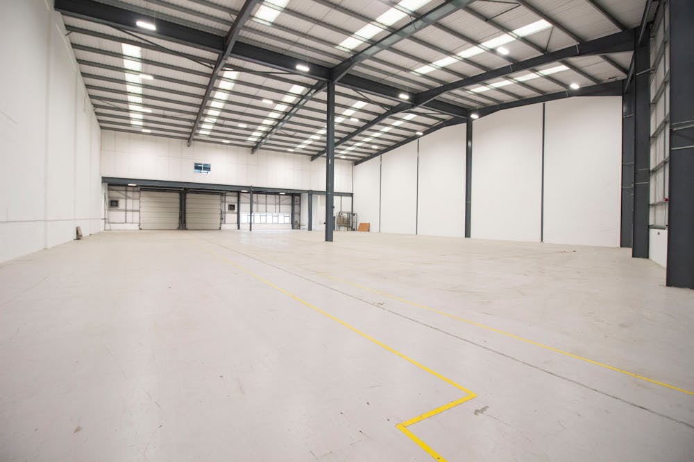 Unit 2 Slough Interchange Industrial Estate, Slough, Industrial / Warehouse To Let - 4.jpg