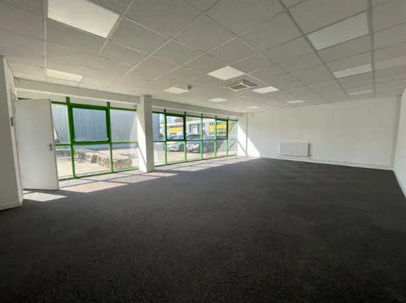 Unit 4, Kendal Court, Park Royal, Industrial / Warehouse To Let - 4.png