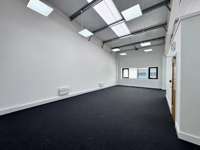 Unit 6 Aylesbury Enterprise Park, Stocklake, Industrial / Trade Counter / Warehouse / Workshops To Let - 20260909_105911000_iOS 7.jpg