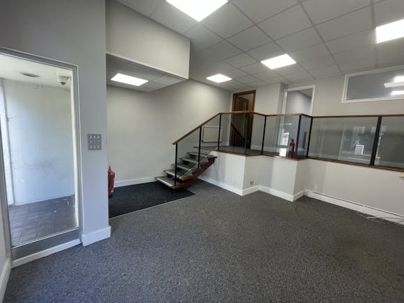 51 Havelock Road, Hastings, Office To Let - IMG_3761.JPEG