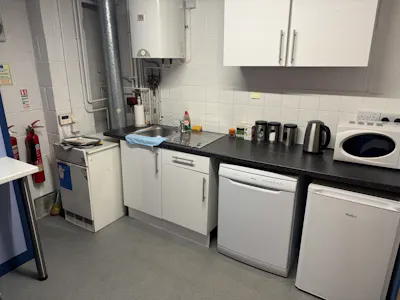 Unit 2, Vermont Place, Milton Keynes, Office / Industrial / Warehouse For Sale - Image 4