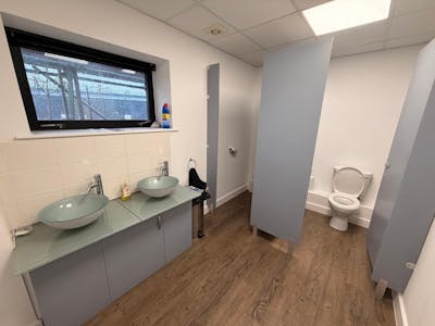 Ground Floor, Cohav House, Southend-on-Sea, Office To Let - IMG20251119WA0029.jpg