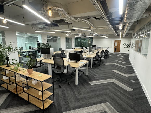 Scale Space, 45 Wollaton St, Nottingham, Office To Let - IMG_4727.jpg