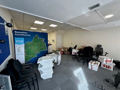 16 Bridge Place, Worksop, Office / Retail To Let - IMG_1818.jpg