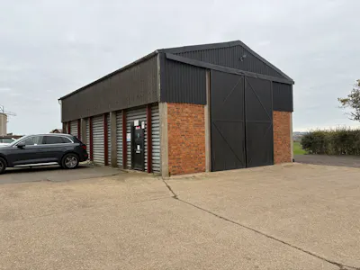 Trinity Hall Farm, Leighton Buzzard, Industrial To Let - 1500 trinity store.jpg