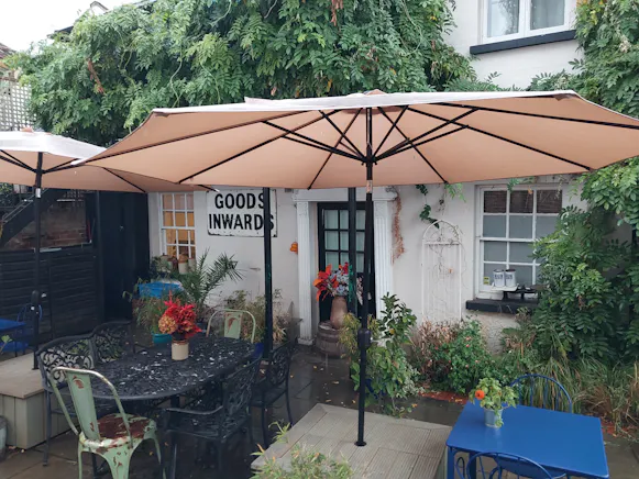 Saddlers Halt, 86 High Street, Woking, Investment For Sale - 20261007_091322.jpg