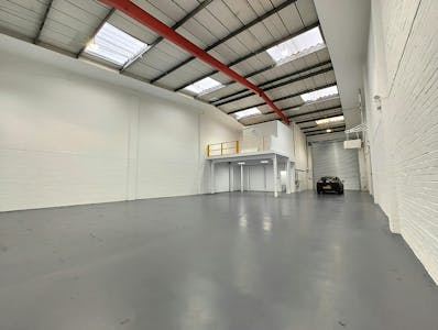 Unit 5 and 9 Gateway Trading Estate, White City, Industrial To Let - eb789d6481bfead25eb452107814e7b8img20240105112755280.jpg