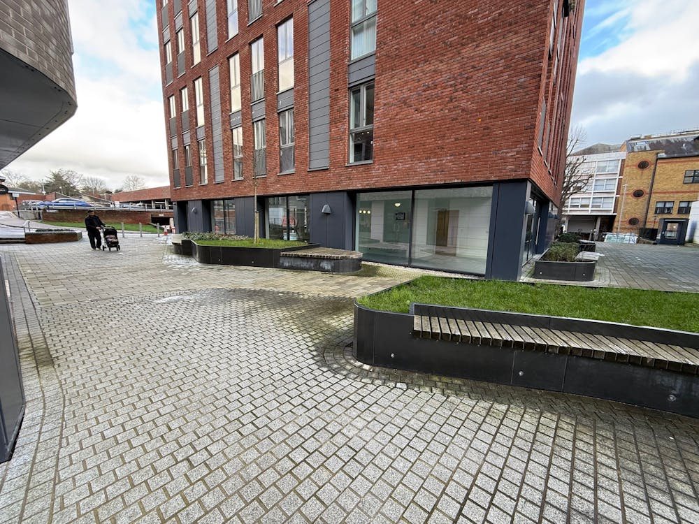 2 Hertfordshire House - 14.jpg