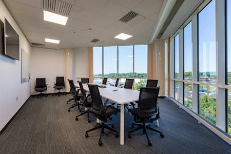 Telford Plaza, Telford, Office To Let - property_telford_plaza_11_1180_1662040549_large.jpg