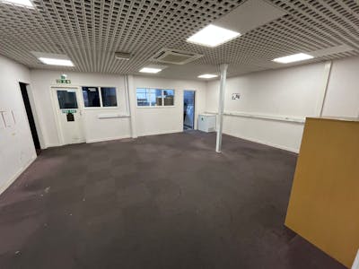 Office Premises, Hayfield Road, High Peak, Industrial/Logistics / Office To Let - IMG_0487.jpg