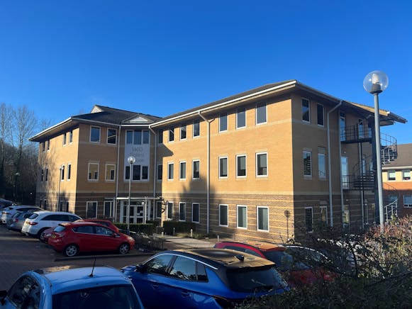 Solent House, 1460 Parkway, Fareham, Offices To Let - 2.jpg