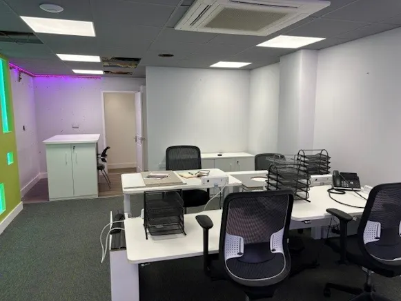 Unit 2 Minto Road Industrial Estate, Bristol, Industrial To Let - Office.jpg Unit 2 Minto Road Industrial Estate, Bristol, Industrial To Let - Office.jpg