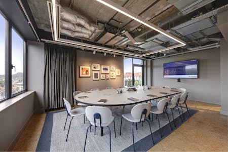 Clockwise Offices, Wood Green, Greenside House, London, Serviced Office To Let - Clockwise_WoodGreen_MeetingRoom_5M1.jpg