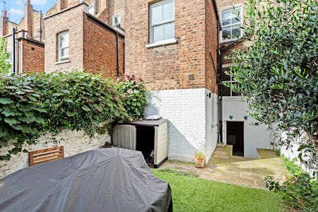 Cloudesley Road, London, Maisonette To Let - Private Garden