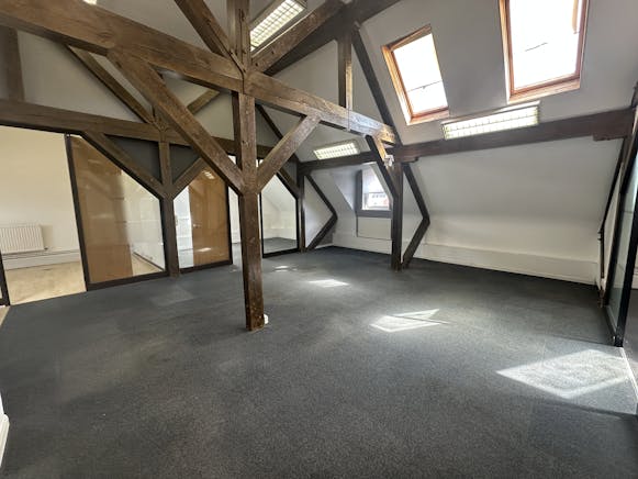 Suite 4A, Victoria House, Farnham, Offices To Let - IMG_9086.jpeg