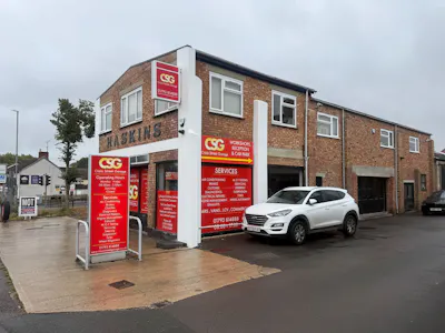 Showroom facility, 10 High Street,, Wroughton, Industrial / Warehouse To Let - 8.jpg