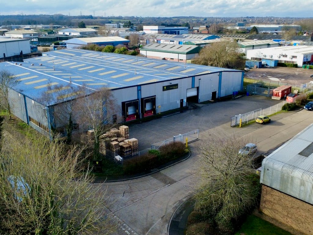 30 Eden Way, Leighton Buzzard rear yard