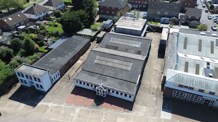 Unit 4, Watford, Industrial / Office / Warehouse To Let - DJI_0402.JPG