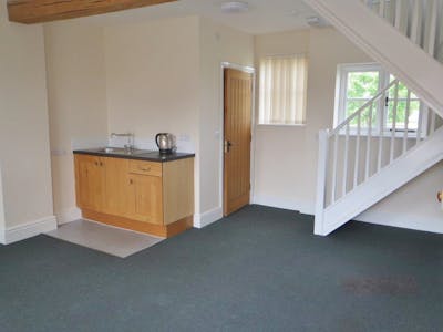 6 Leaton Forest Offices, Shrewsbury, Office To Let - IMG_1677.jpg