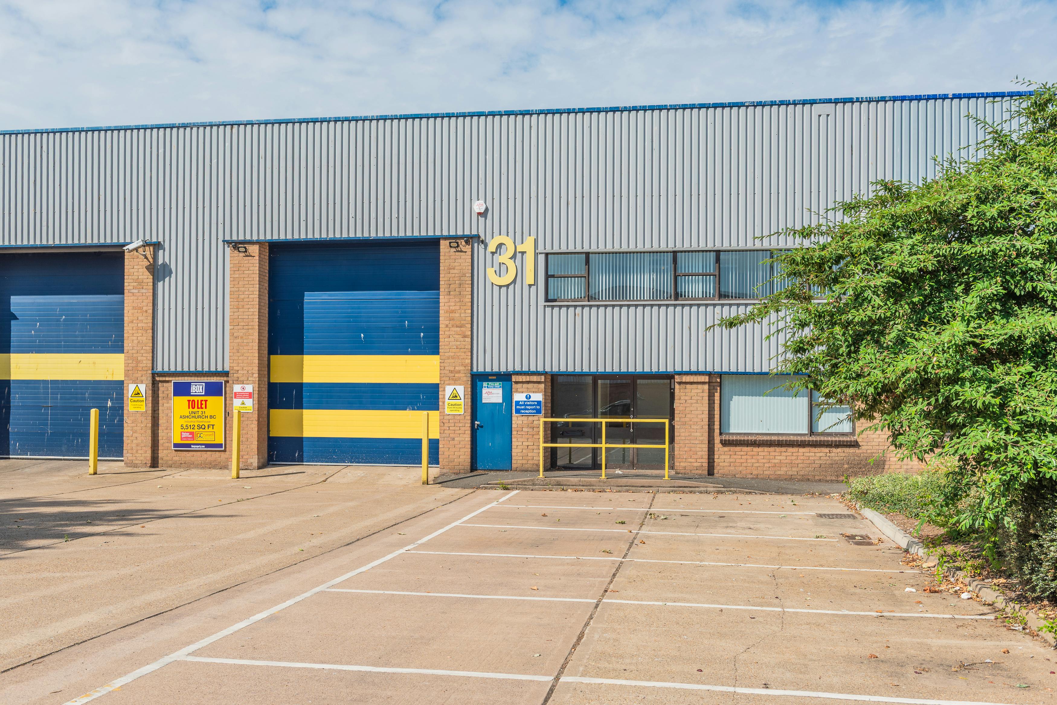Industrial Unit in Tewkesbury - photo 3