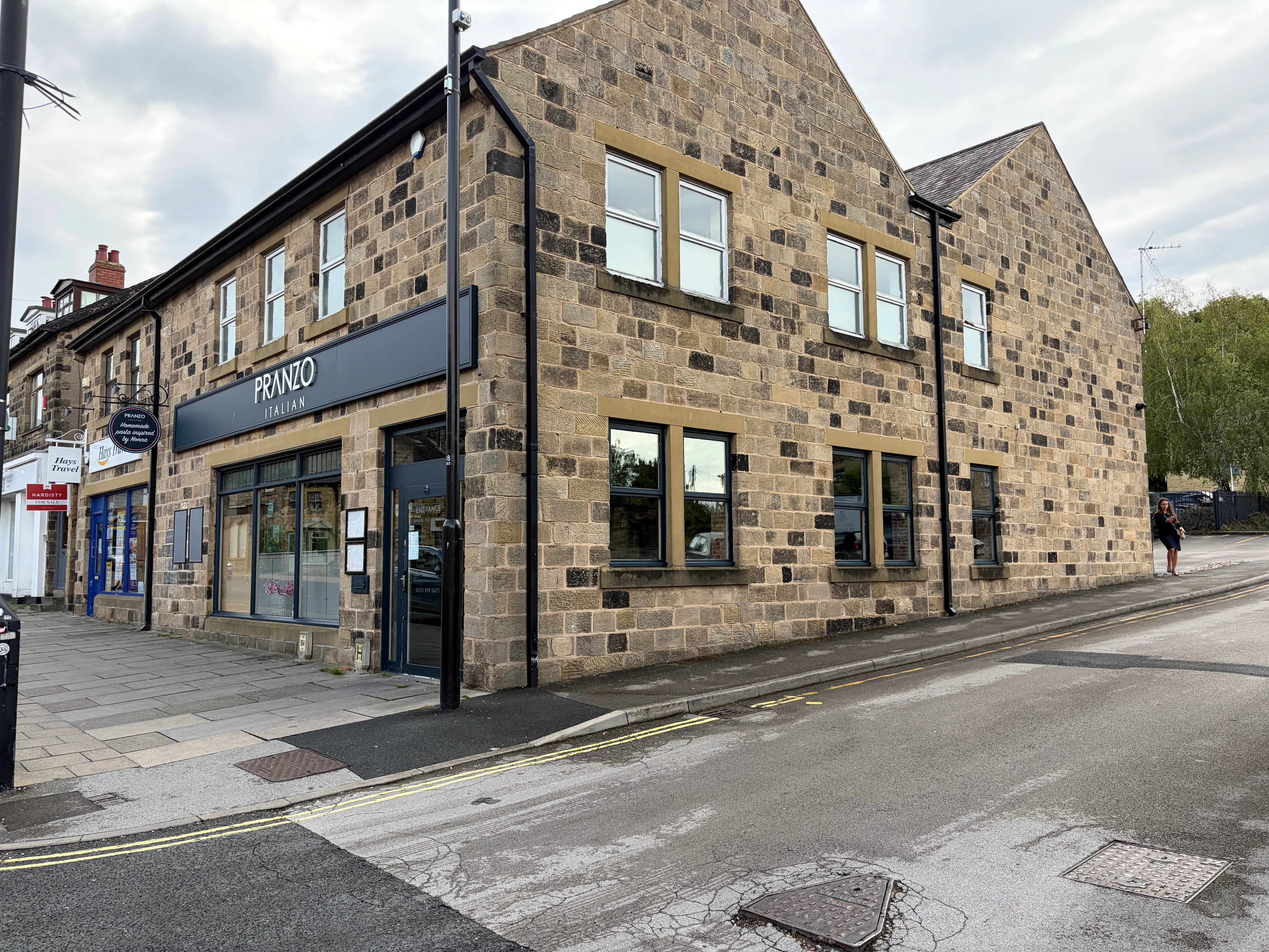 68 Town Street, Horforth, Leeds, West Yorkshire, LS18 4AP
