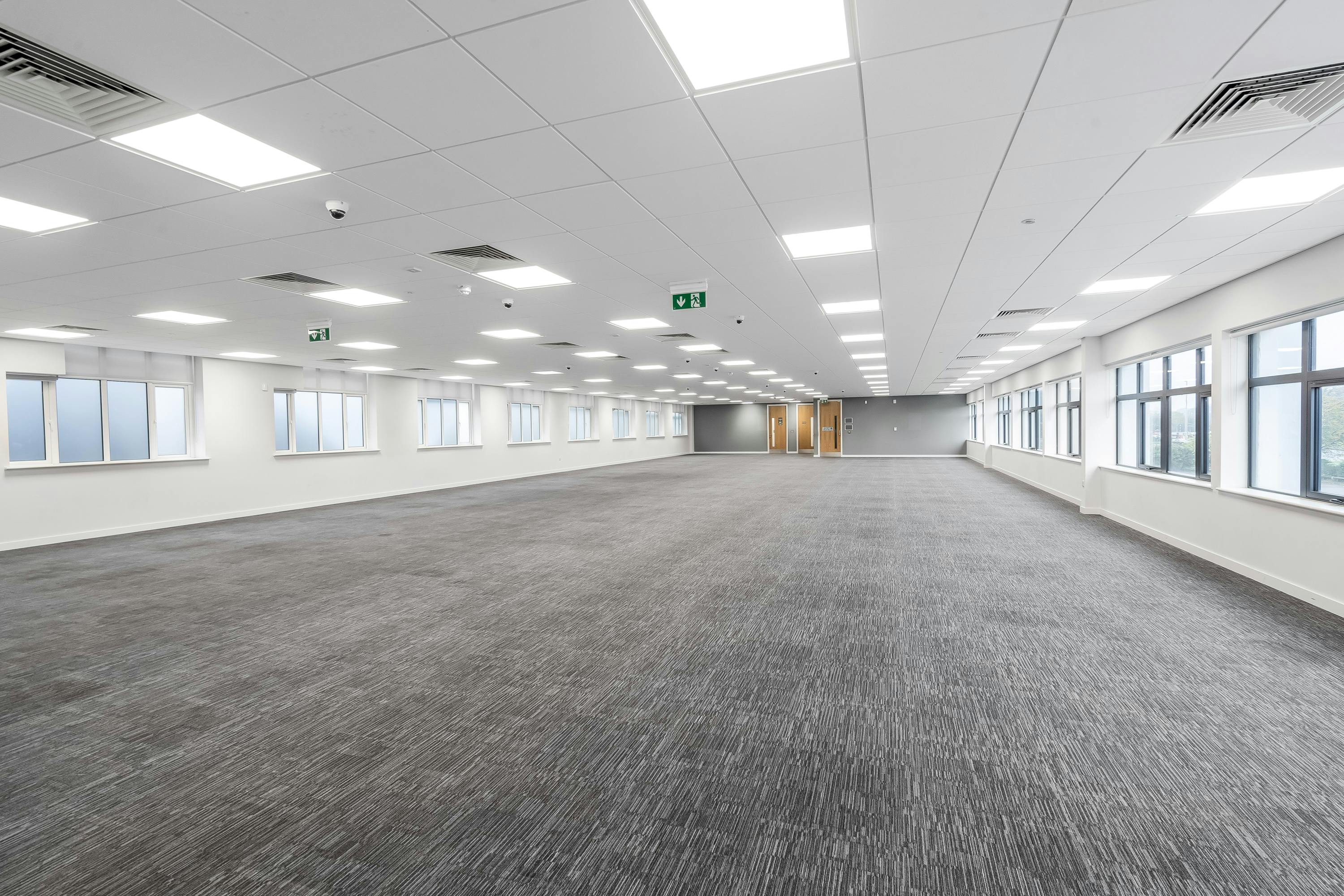 Temple House, Leeds, Offices To Let - DSC09546.jpg