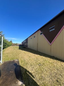 Unit 28, Buxton, Industrial/Logistics To Let - IMG_7479.jpg