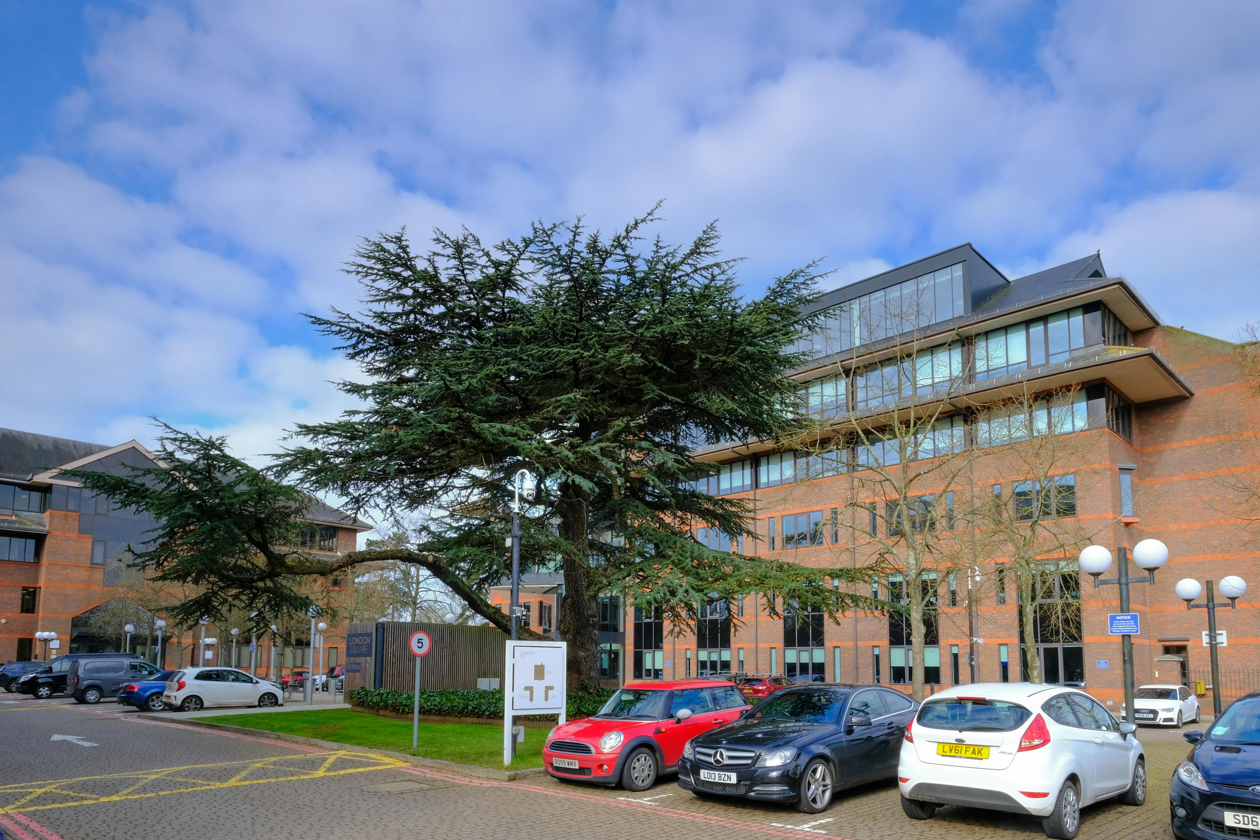 2 London Square, Guildford, Offices, To Let Hurst Warne