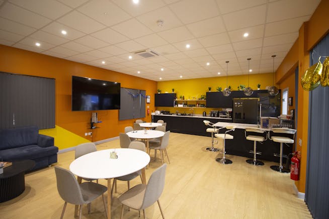 Unit B Ventura Park, St. Albans, Industrial / Warehouse Lease Assignment - 16.jpg