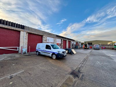Unit 13 Endeavour Close, Port Talbot, Industrial To Let - thumbnail_IMG_6431.jpg