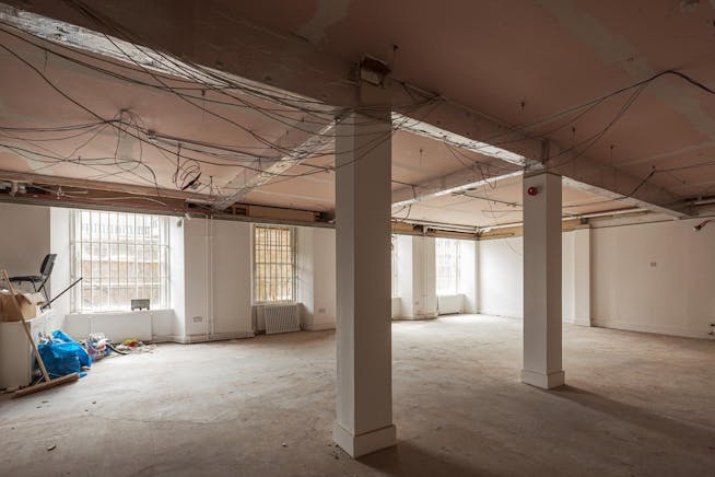 Lower Ground Floor 21 Blythswood Square, Glasgow, Other / Offices / Retail To Let - PHOTO20250514092122 8.jpg