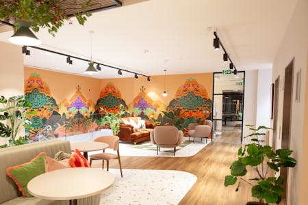 Runway East, Bloomsbury, 24-28 Bloomsbury Way, London, Office / Serviced Office To Let - Ground floor breakout space.jpg