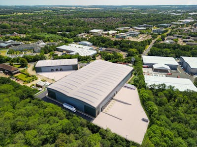 Leftfield, Basingstoke, Industrial / Warehouse To Let - RV154 AE02 Basingstoke  Aerial View 02.jpg