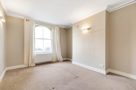 Cloudesley Road, London, Maisonette To Let - Bedroom One