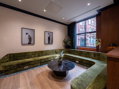 Clarence House, Manchester, Office To Let - Clarence House  Reception  03.jpg