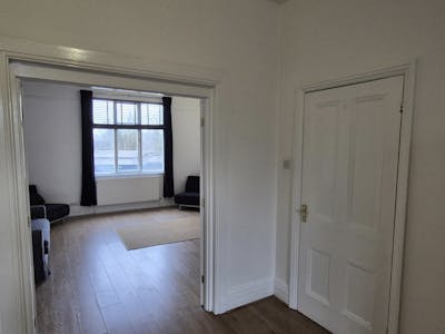 27 London Road, Alderley Edge, Investment / Office / Retail To Let - 20260227_085908.jpg