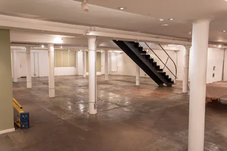 Lower Ground & Ground, 135-139 Curtain Road, Shoreditch, Office / Retail / Showroom To Let - DSC_0134.jpg
