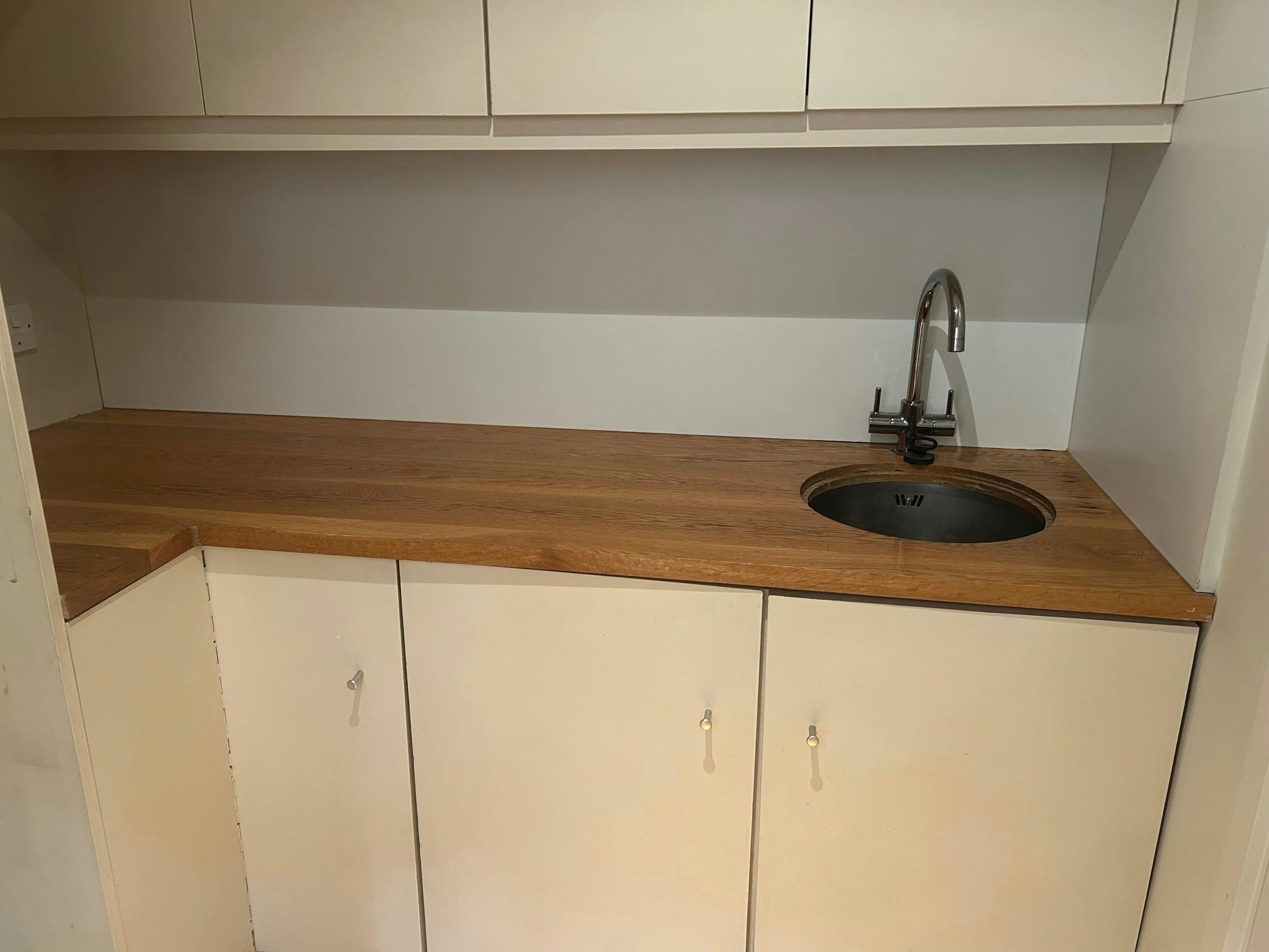 65 Chobham Road, Sunningdale, Retail To Let - 5.jpg