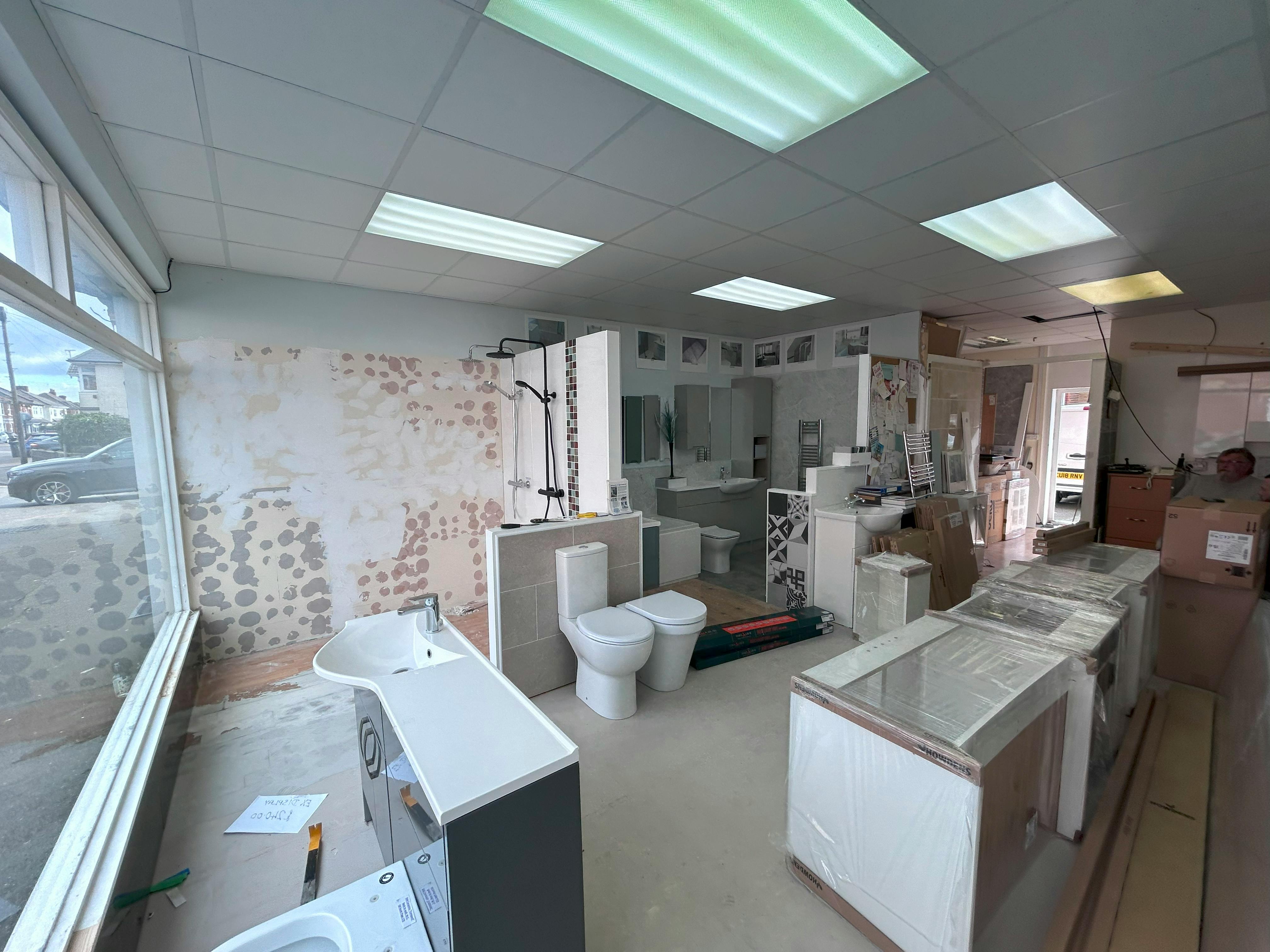 Retail/Shop in Bournemouth - photo 3