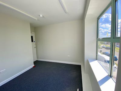 58 Wilbury Way, Hitchin, Office / Serviced Office To Let - 5.jpg