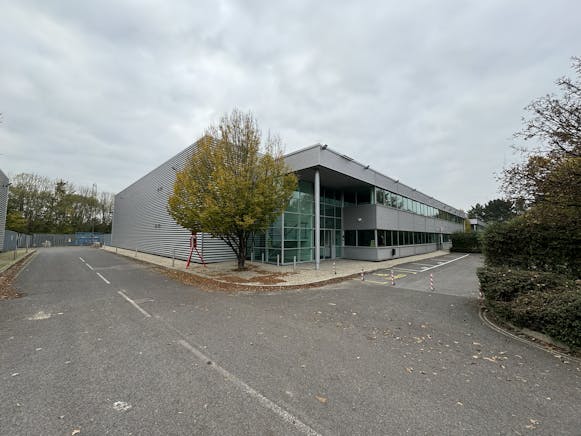 120 Southern Cross, Mauretania Road, Southampton, Industrial To Let - IMG_2067.JPEG