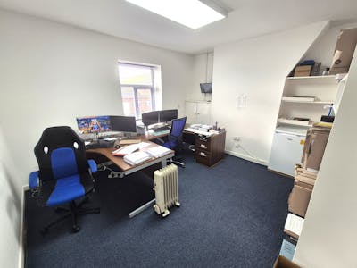 8-10 Rochdale Road, Oldham, Office / Retail For Sale - 20260213_143947.jpg